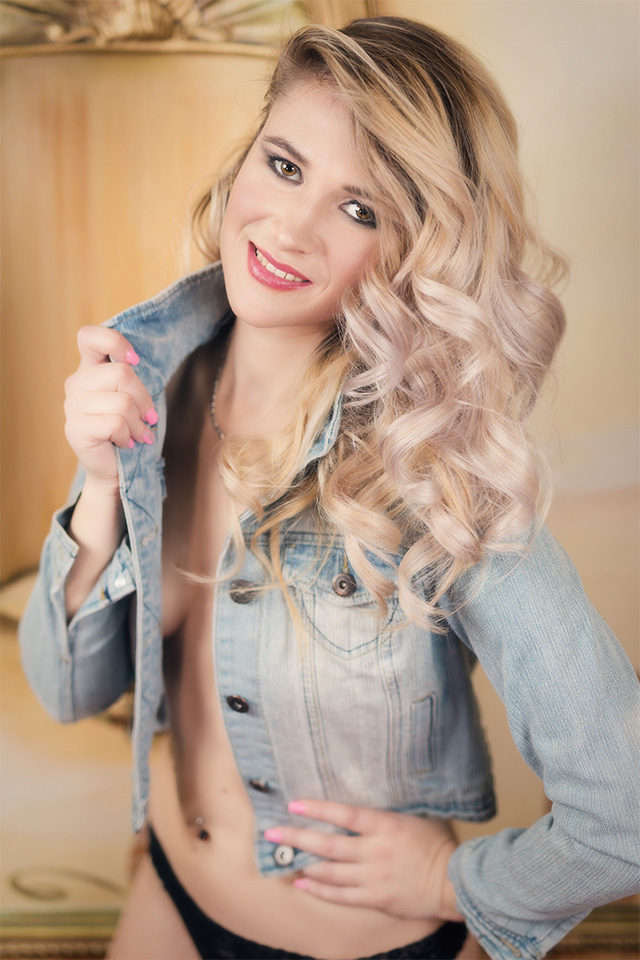 boudoir photo shoot