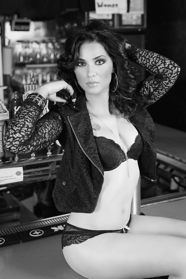 bar glamour